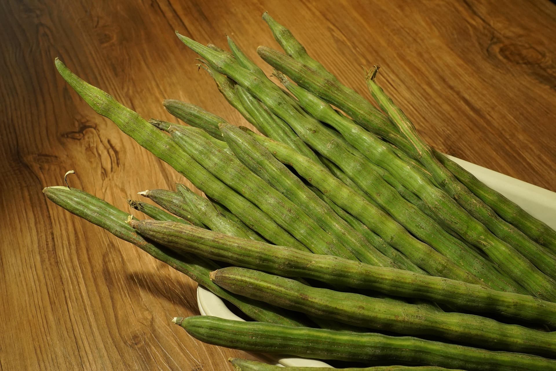 Fresh Drumstick (Moringa Pods)