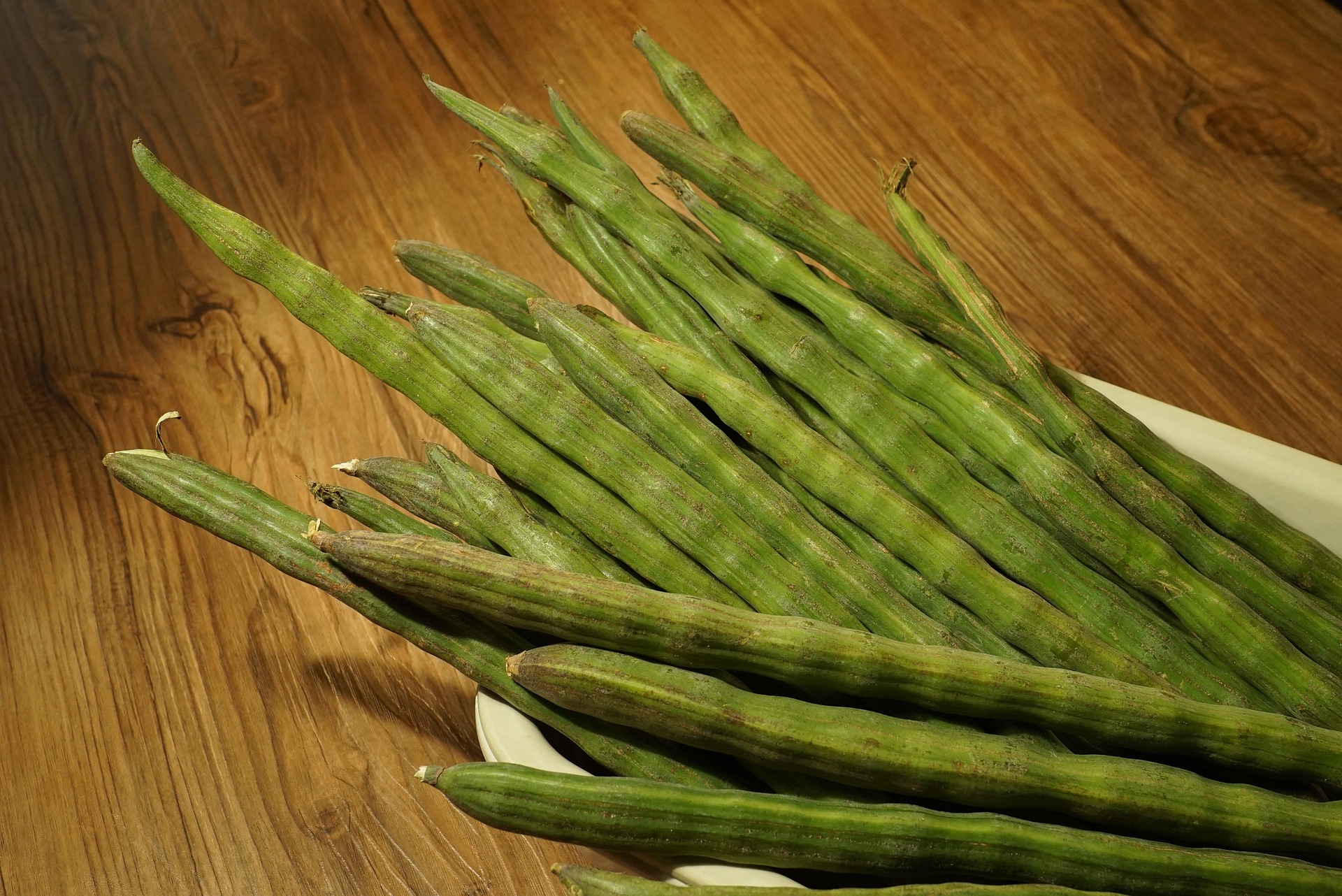 Fresh Drumstick (Moringa Pods)